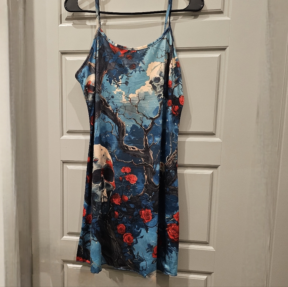 Gothic Rose Skull Print Nightgown